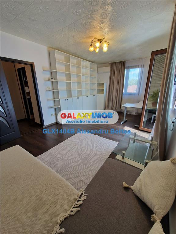 Militari - Cocosul Rosu, c-tie 2006, mobilat #537;i utilat