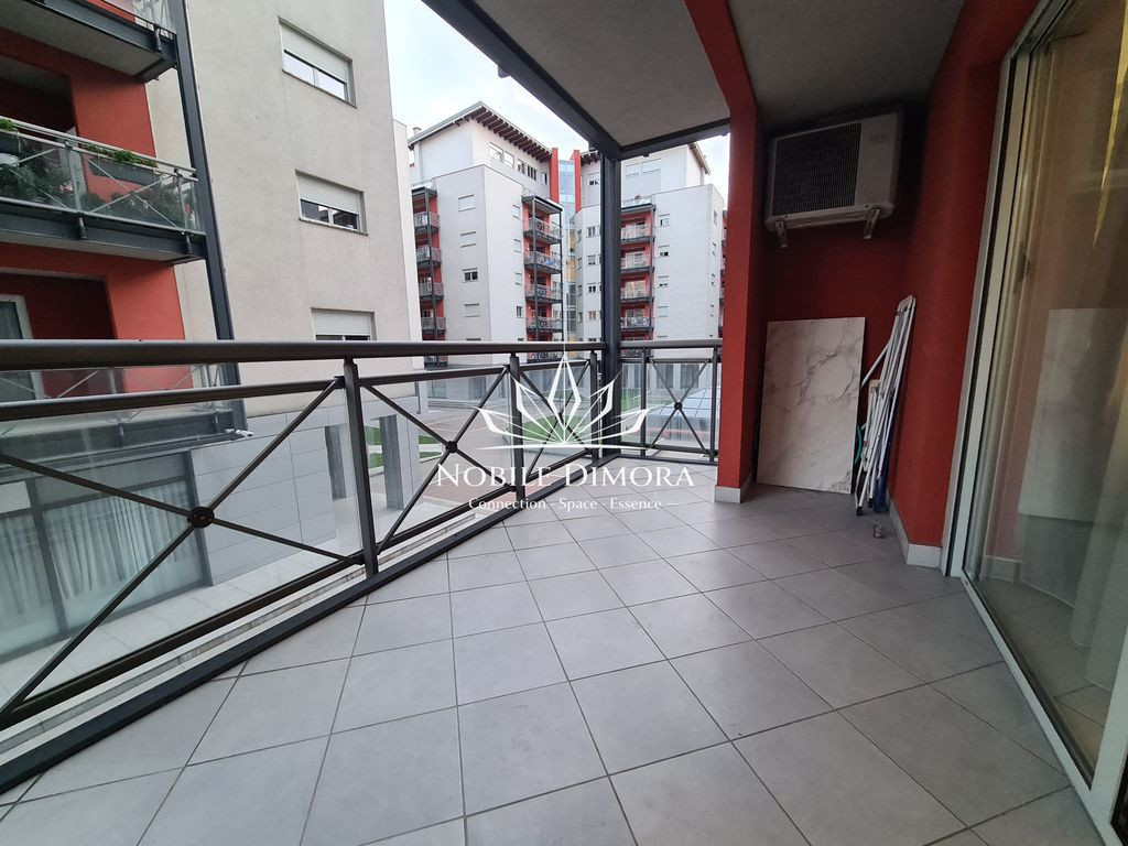 The Ring - Apartament cu 2 camere si loc de parcare - Tor...