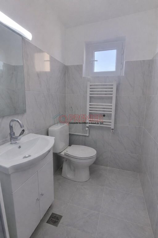 Garsoniera Renovata - Emil Racovita Sector 4 Berceni