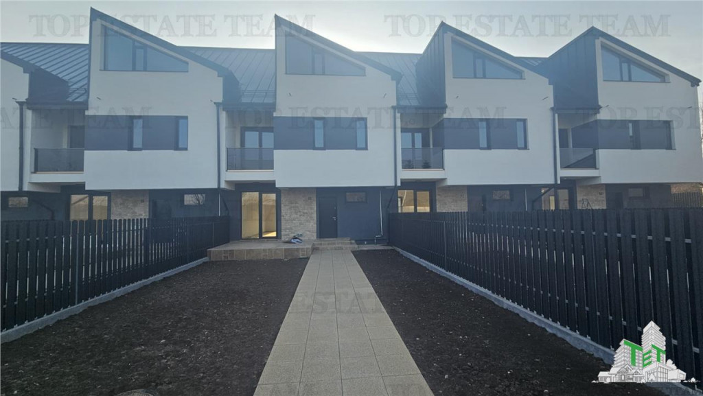 Vila lux 4 camere mansarda 52mp in Chiajna