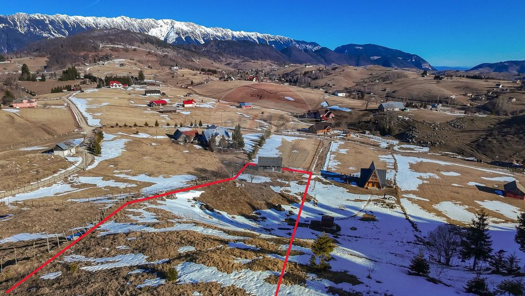 Comision 0%| Teren intravilan Sohodol 2495 mp| Apa si curent