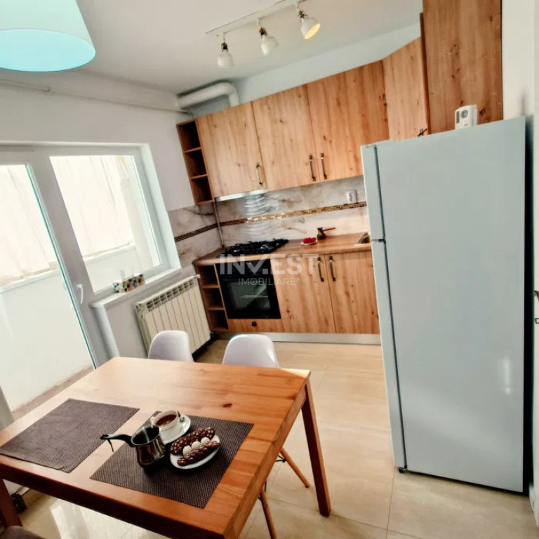 Apartament 1 camera, decomandat, zona Moara de Foc- Autocent