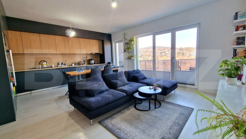 Penthouse cu 4 camere, 95 mp, 2 parcari subterane, panorama,