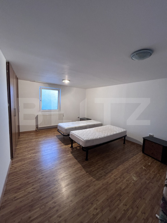 Garsoniera de inchiriat, la casa - zona Independentei