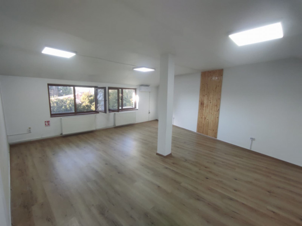 Spatiu comercial, 120 mp, zona Centru