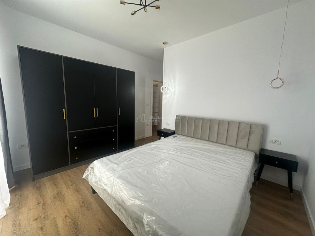 Apartament modern 3 camere, prima , bloc nou 2025, parcare s