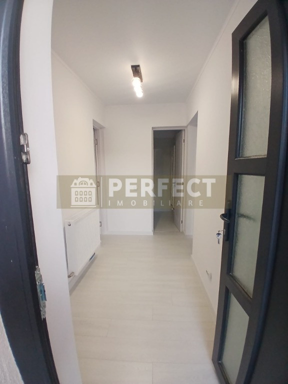 Casa 4 camere in zona buna pret 122500 euro