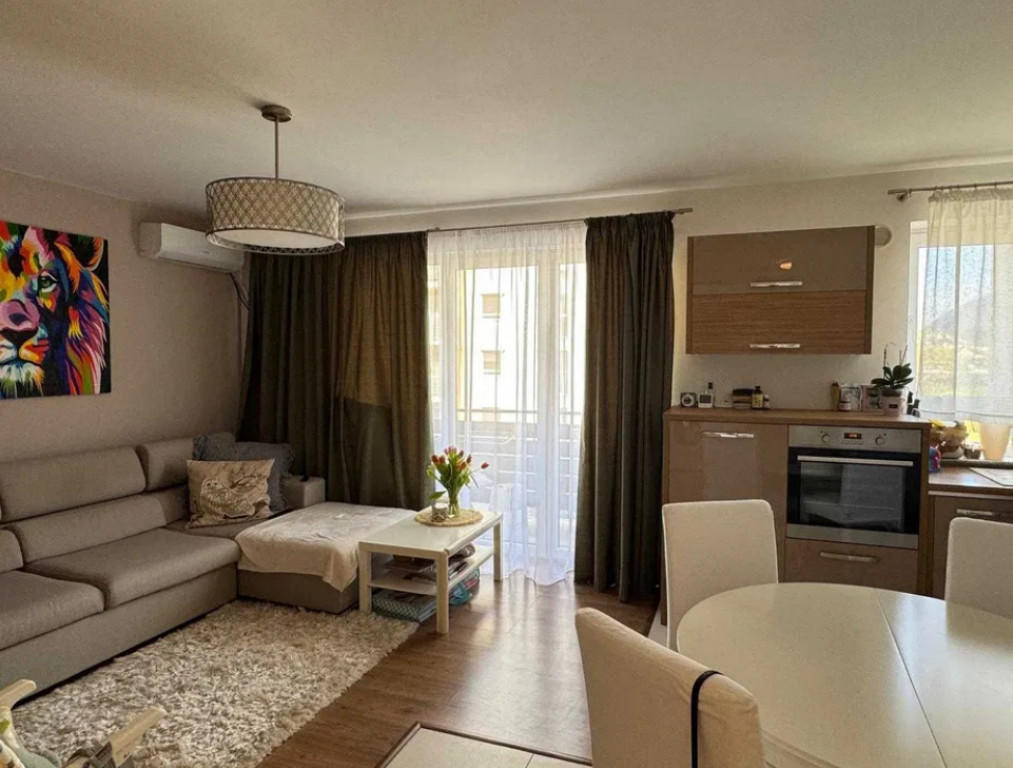 Apartament 2 camere, open space - zona Avantgarden