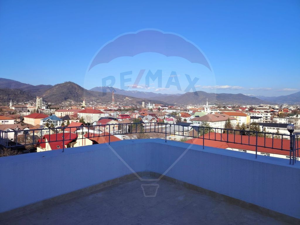 Apartament modern de inchiriat-ultrcentral-teresa superba...