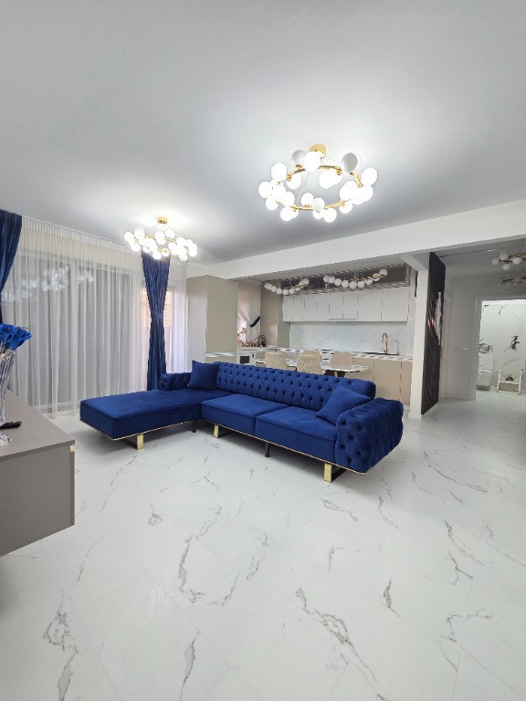 3 camere Mobilat utilat Complet bloc 2013