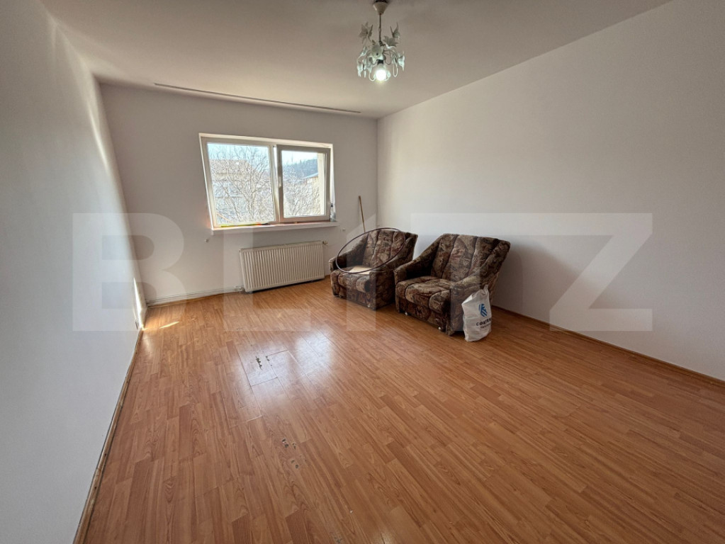 Apartament 3 camere, 62.30 mp, zona Nicolina