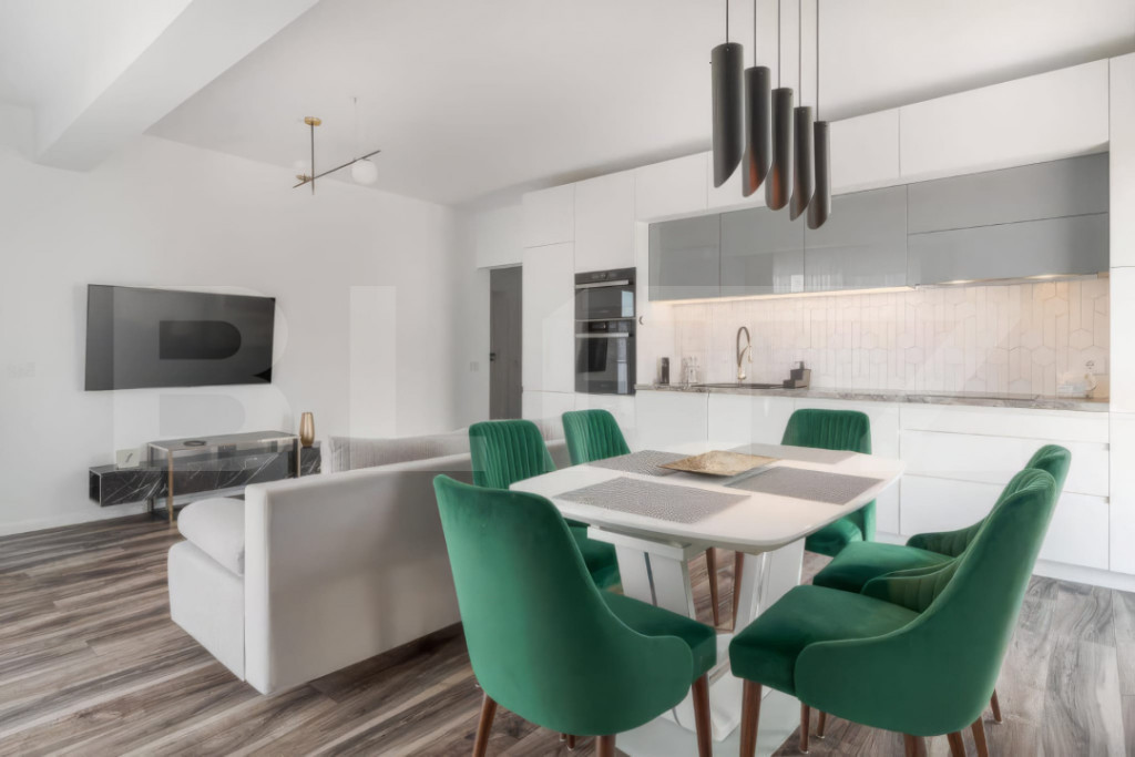 Apartament 3 camere, etaj 7, dressing, parcare inclusa - Pri