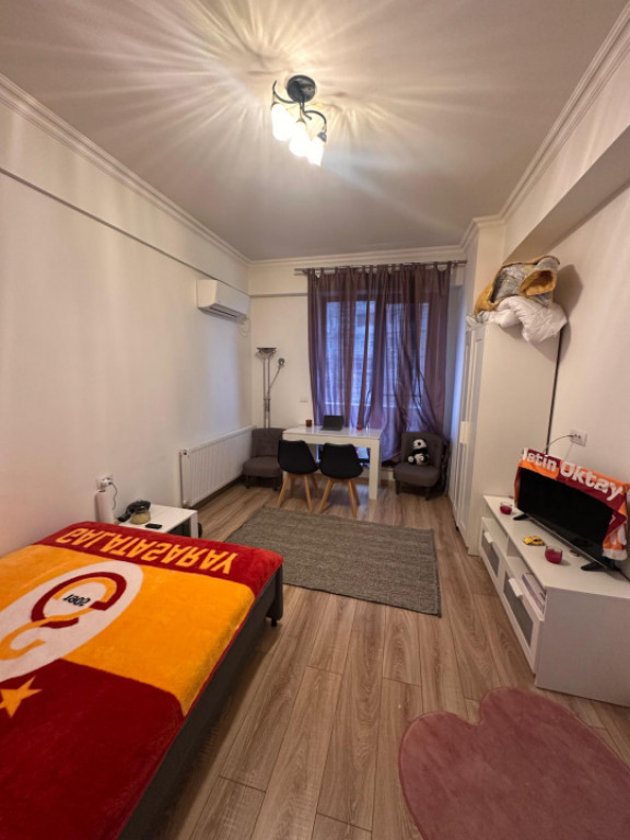 Garsoniera tip studio - bloc Solid House, situat in zona Gro