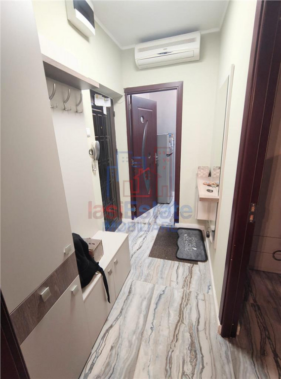 Apartament 1 camera Gara - Scoala Barsanescu