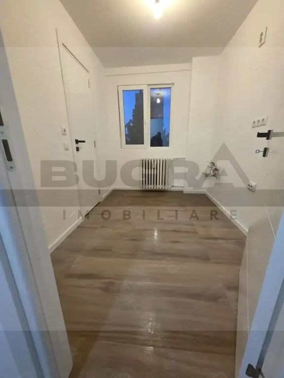 Apartament de 3 camere ultrafinisat, 67mp, zona Piata Hermes