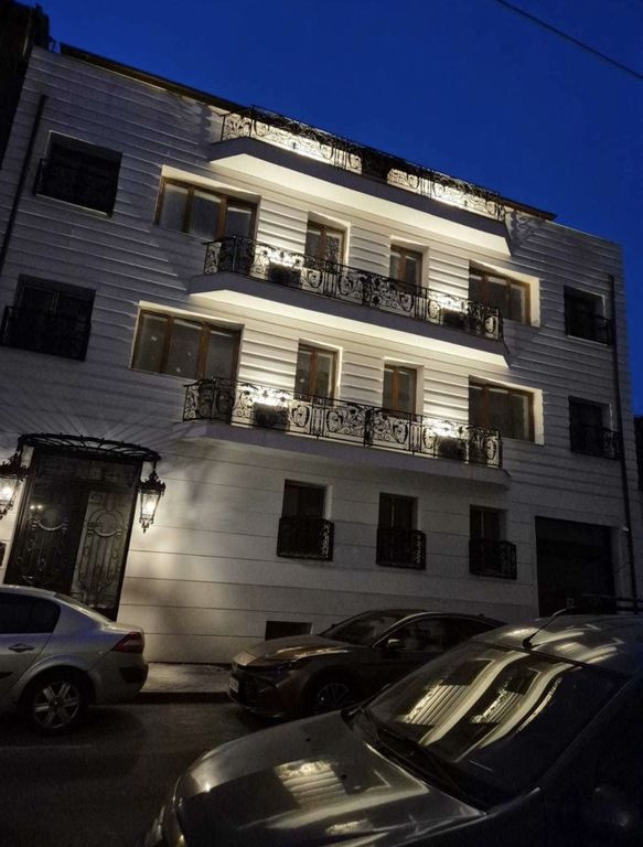 Dorobanti, imobil renovat P+3