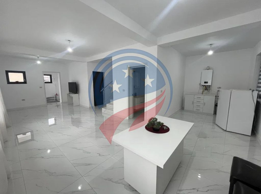 Vilă modernă, la cheie, P+E – 140 mp utili, teren 250 mp