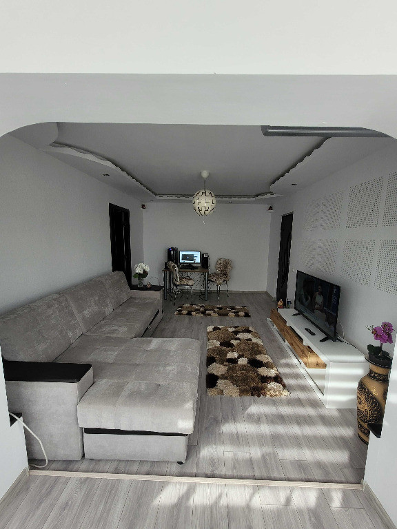 Apartament 2 camere zona GEMENII