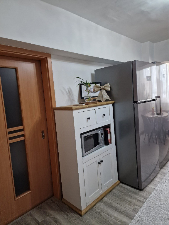 Apartament de 2 camere zona ASTRA