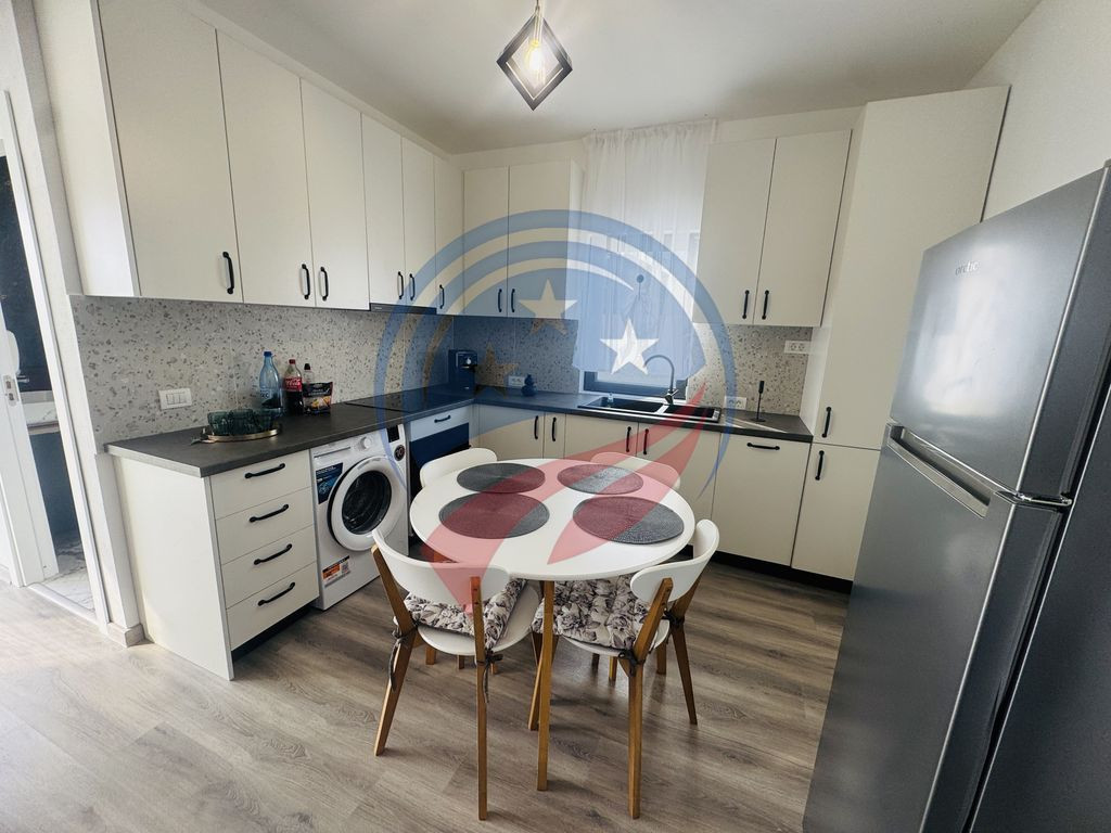 Casa 5 camere, prima inchiriere, zona Hipodrom Parc Romanesc