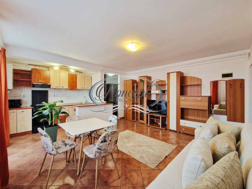 Apartament luminos in Andrei Muresanu, in vila cu parcare ac