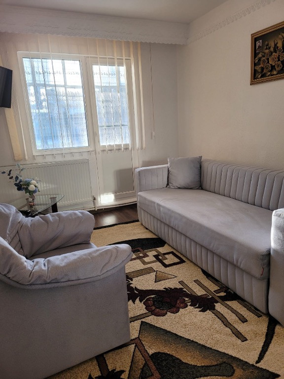 Apartament cu 2 camere de închiriat Narcisa