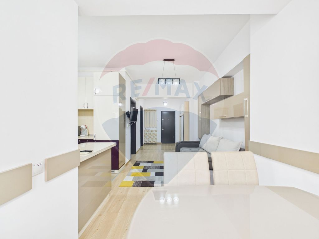 Garsoniera spatioasa de vanzare in zona P-ta Alba Iulia