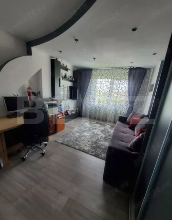 Apartament 3 camere decomandat, mobilat și utilat