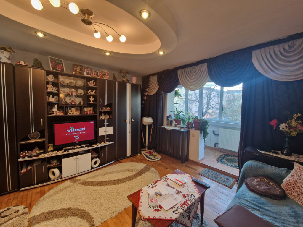 Apartament 3 camere, 66 mp utili, 2 băi, dressing – bloc