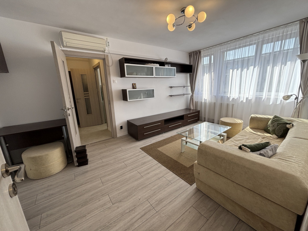 2 Camere Matei Voievod - Vatra Luminoasa - Recent renovat /