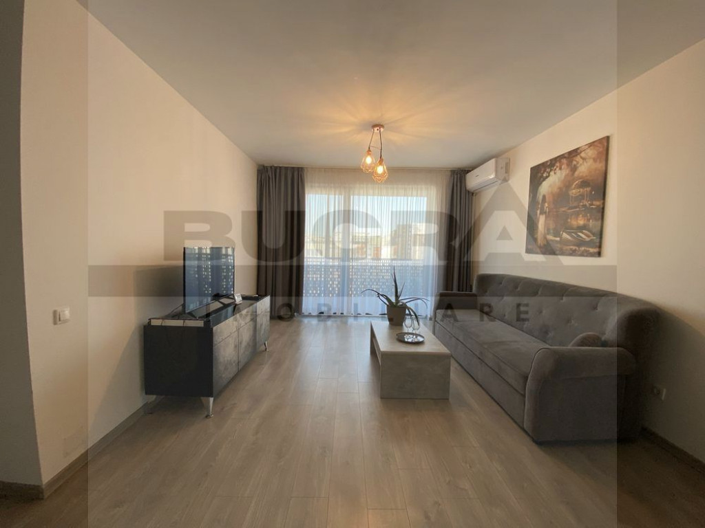 Apartament de 3 camere, decomandat, 80mp, parcare, zona T...