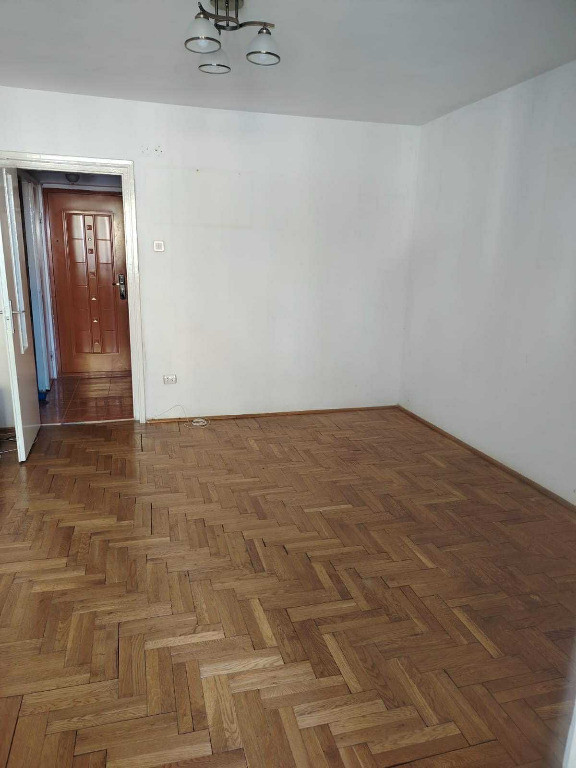 Garsoniera zona ASTRA,str Soarelui