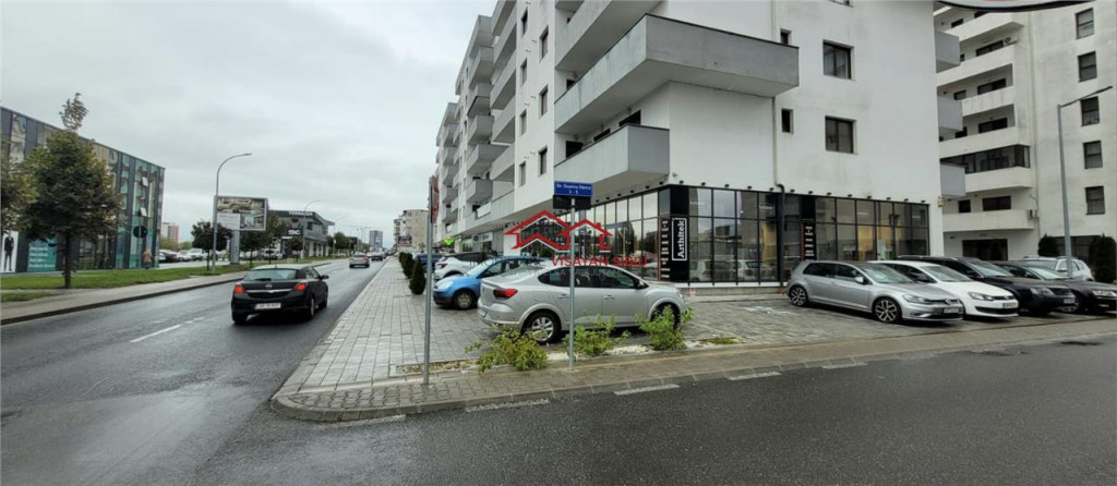 Spatiu comercial cu vitrina Doamna Stanca mall Selimbar