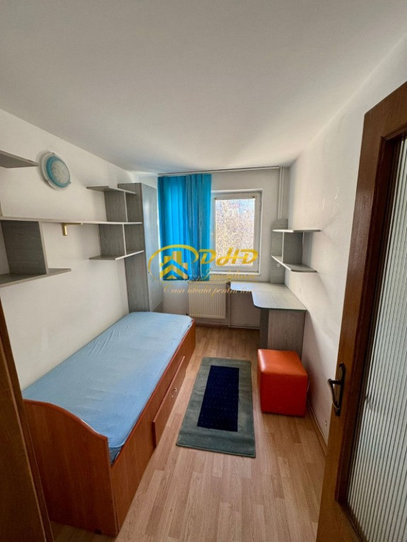 Apartament 3 camere Pod Ros