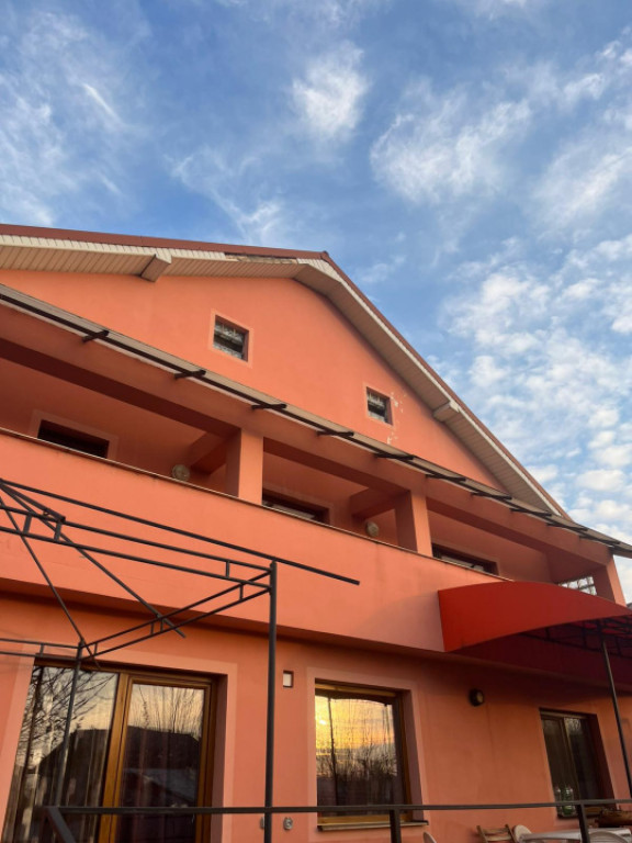 Casă 253 mp utili, 5 camere, teren 581 mp – Promenada Ma