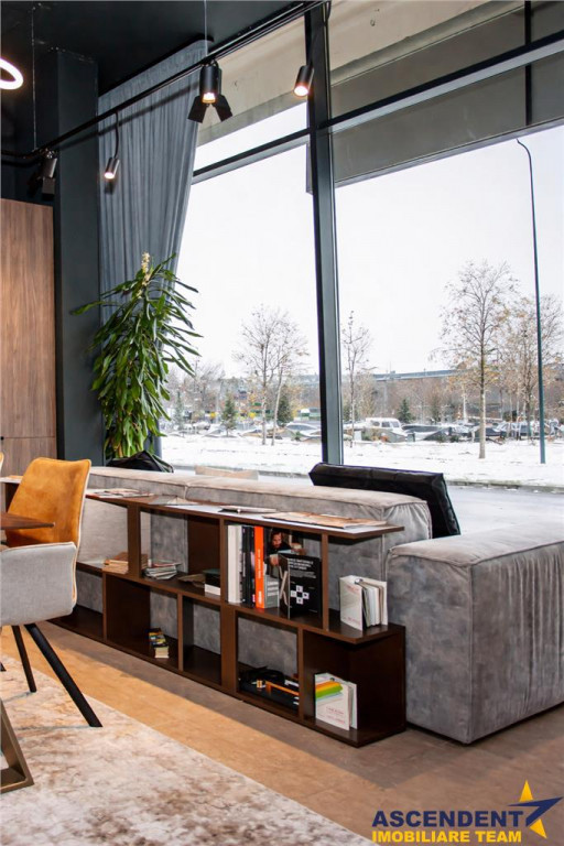 Spatiu comercial, zona Coresi Mall, Tractorul, Brasov