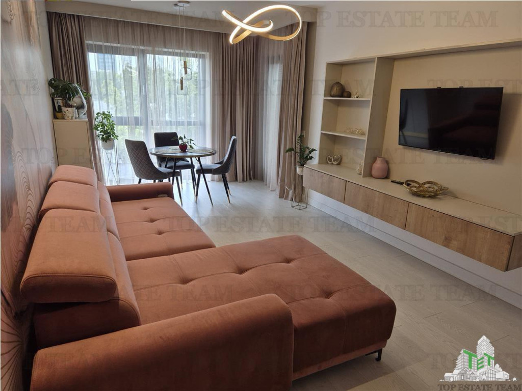 Apartament 3 camere de in zona Piata Presei