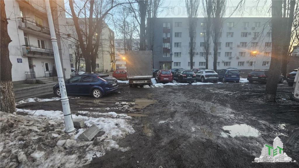 Teren 1152mp pentru bloc P 4 10 minute de metrou Pacii