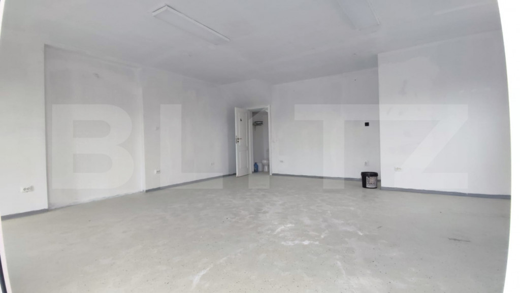 Spatiu comercial 40 mp, vad comercial excelent, parcare incl