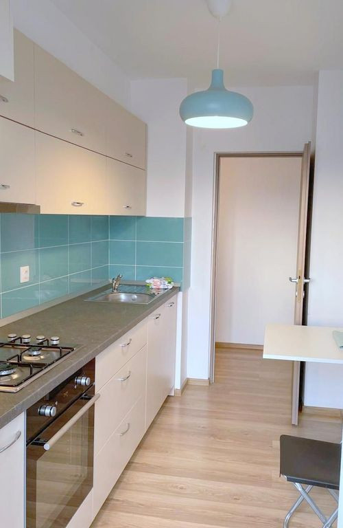 De inchiriat - apartament cu o camera, 47 mp - Faleza Dun...