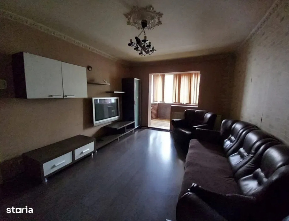 Apartament 2 camere, decomandat - zona Astra