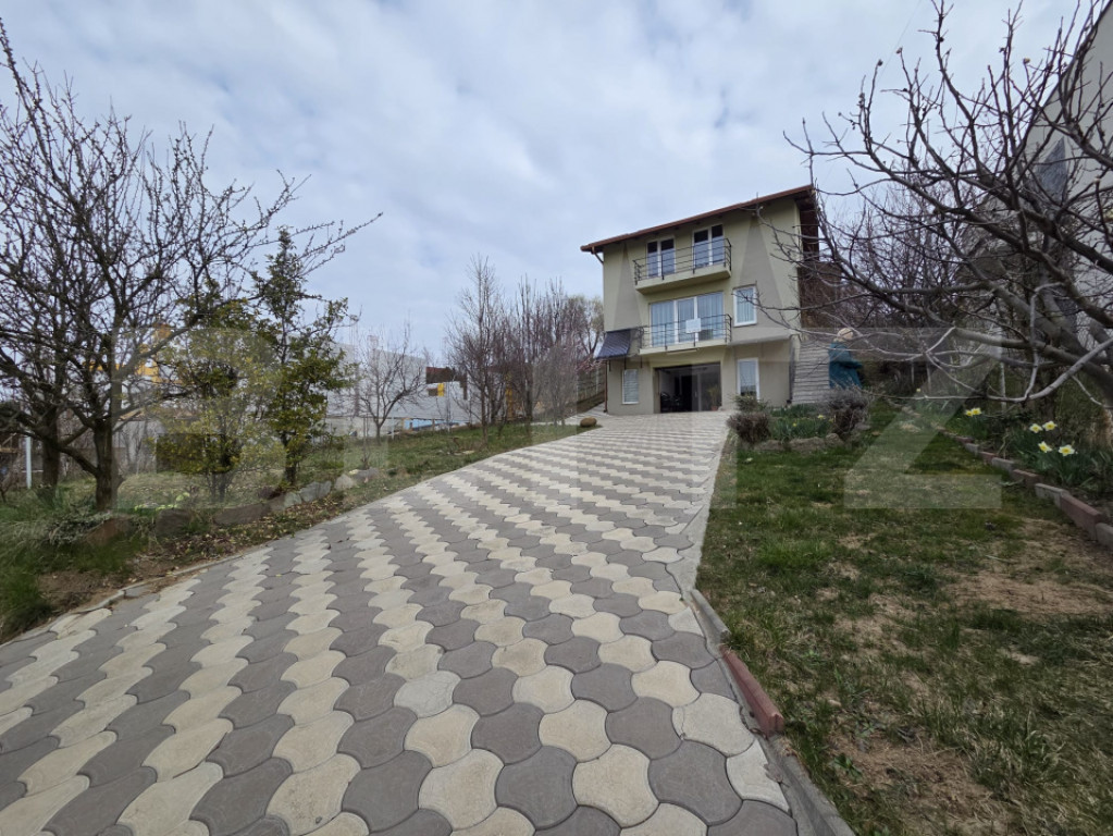 Casă individuala de vânzare | Zorilor – Europa | 180 mp