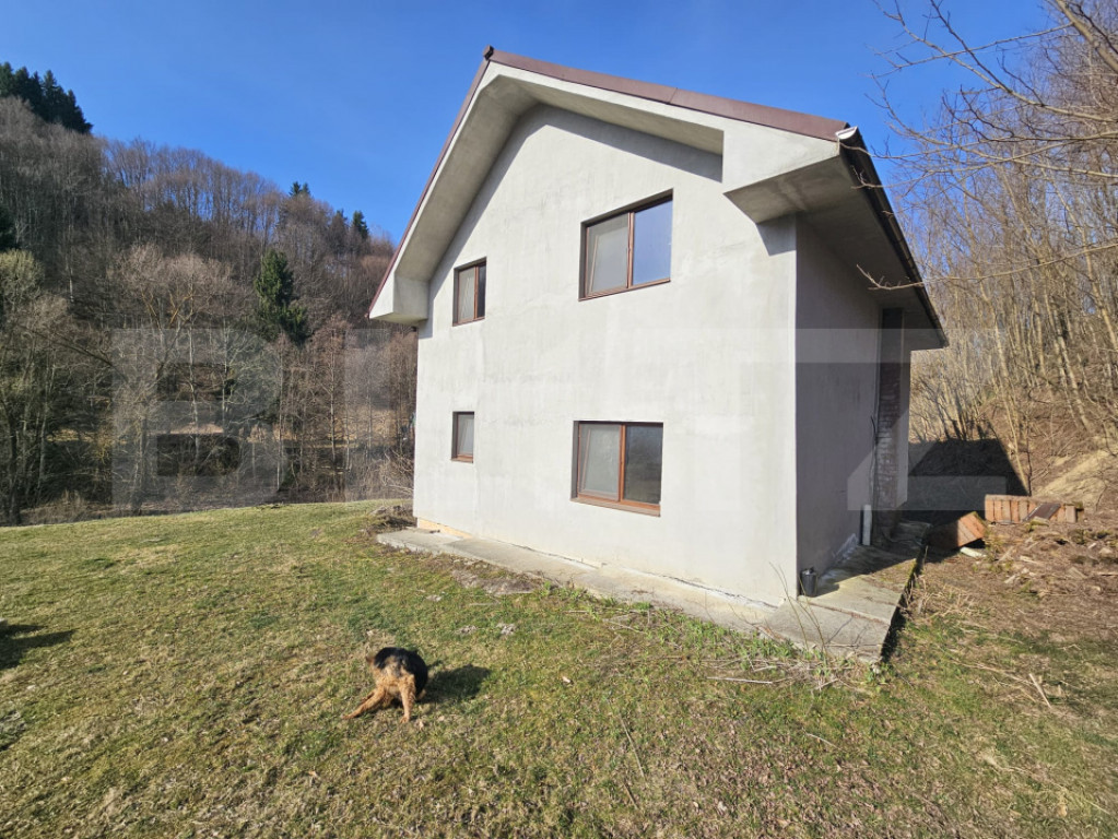 Casa de vacanta-Exclusivitate-Cumparator Comision 0-Sat Fiad