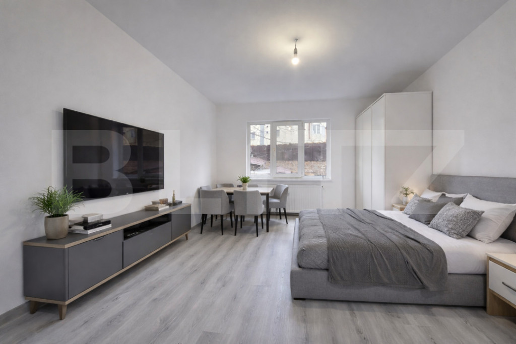 Cameră de cămin renovată complet, cu baie proprie