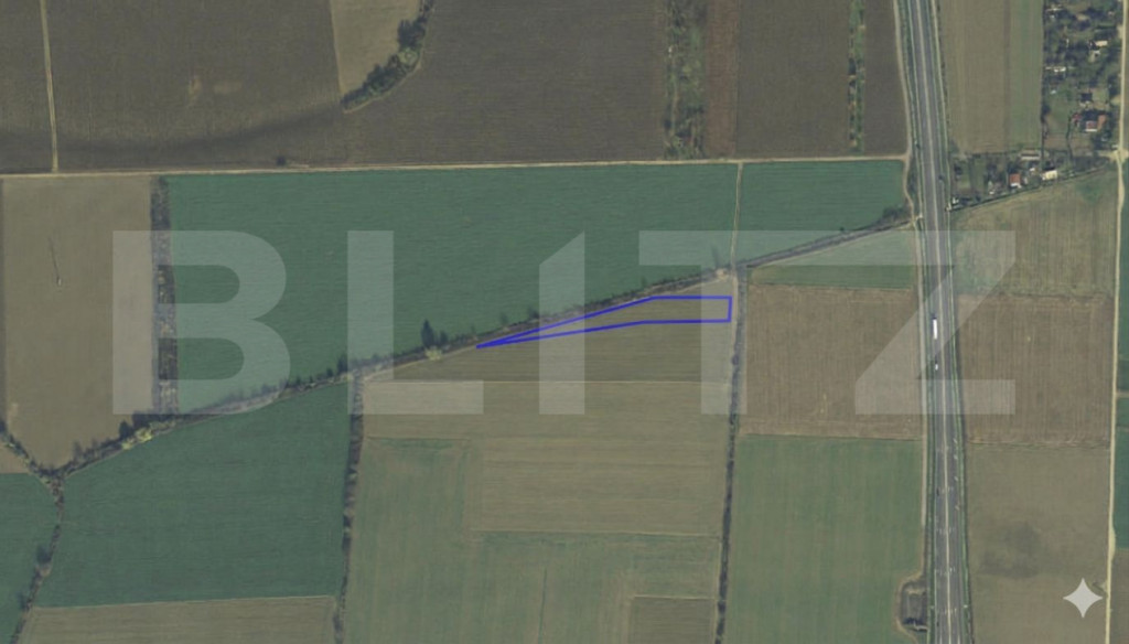 Teren de vânzare 3260mp , zona Careiului