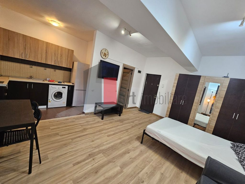 Apartament cu 2 camere-Aparatorii Patriei-cu centrala+loc...