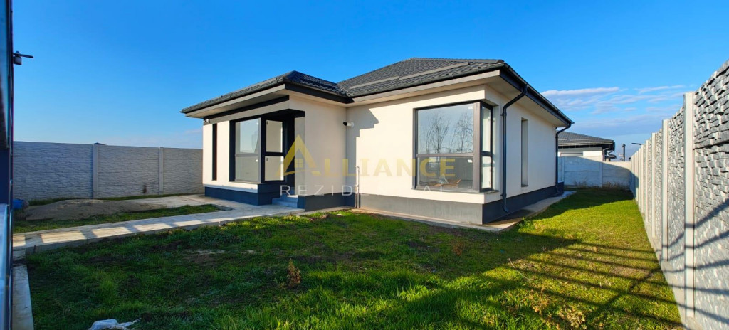 Casa individuala parter ~ 3 camere 2 bai ~ teren 376mp