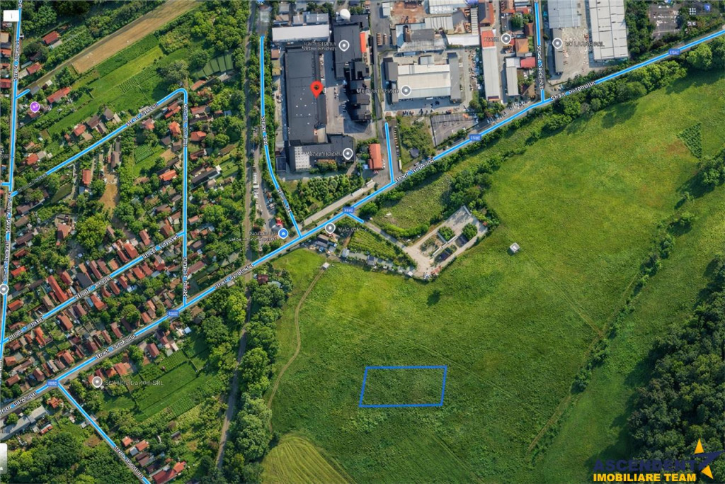 Teren intravilan, pe 5.800 mp, cu vedere frumoasa,in localit