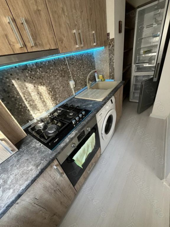 Tineretului sincai etaj 3