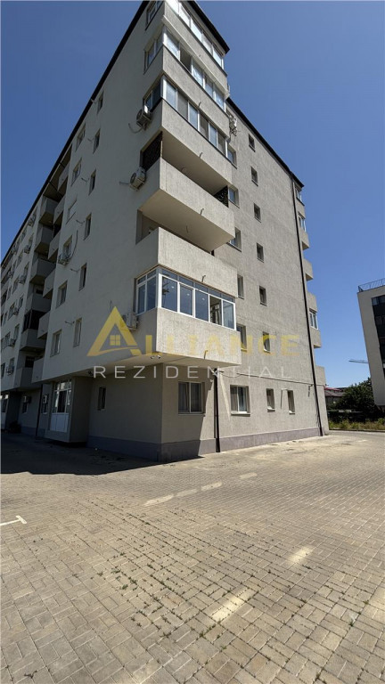 Apartament 3 camere bloc nou P 3 || lift || incalzire in par